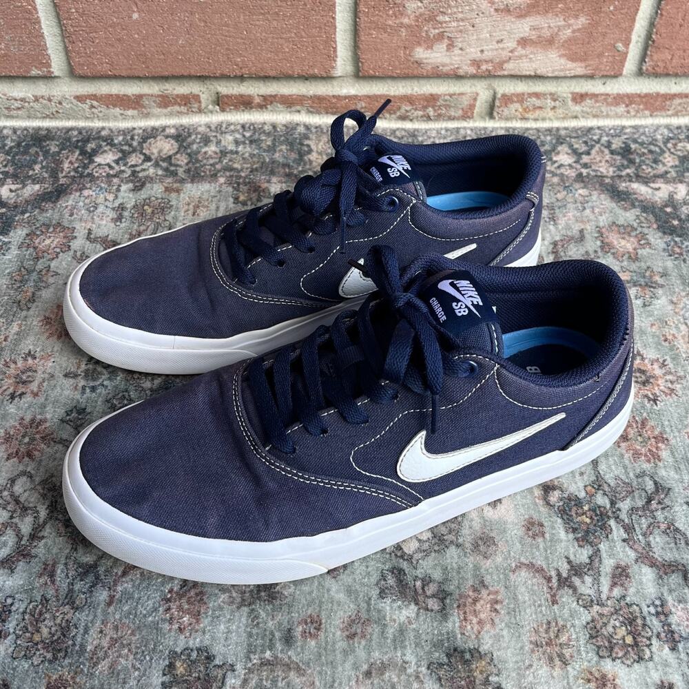 Nike SB Charge Canvas Midnight Navy White Skate Shoes / Men's 10 / CD6279-402